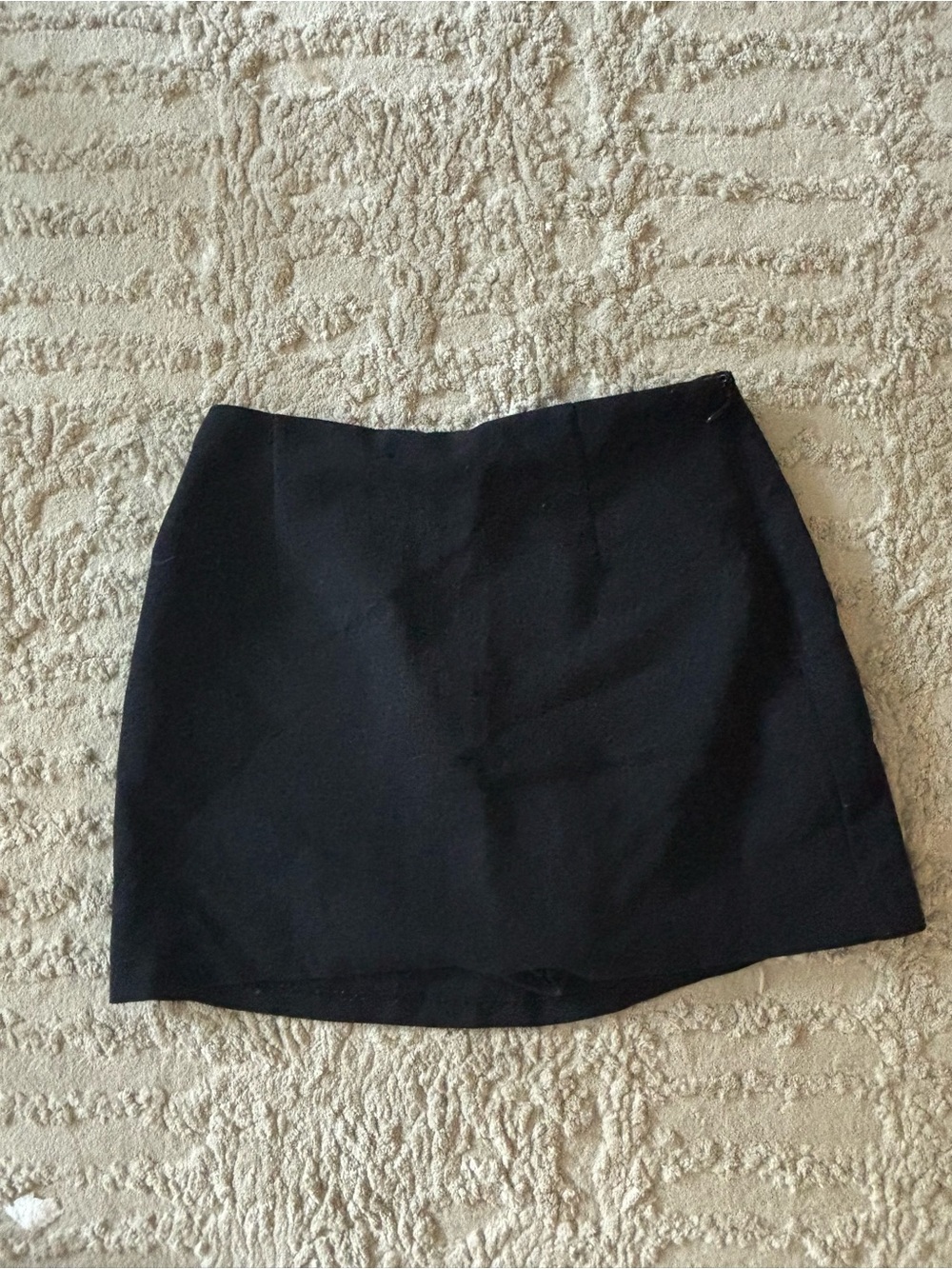 Abercrombie & Fitch Scarlett Black Mini Skort - Picture 2 of 3